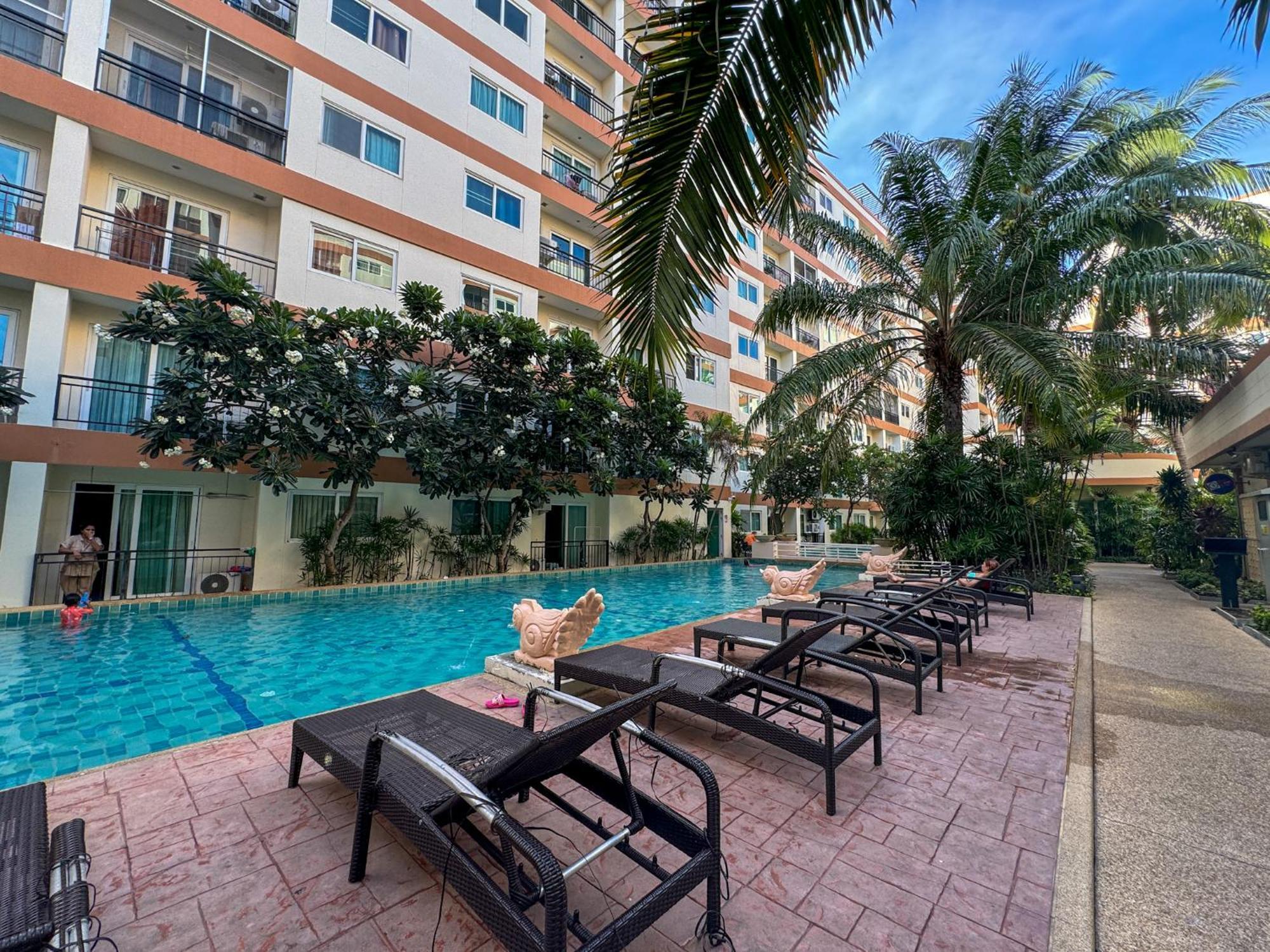 卧室直达泳池 全网最低价 到中天海滩5分钟 Jomtien Beach Exterior foto
