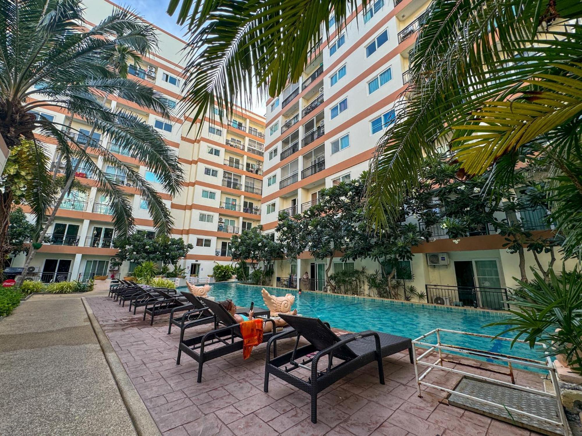 卧室直达泳池 全网最低价 到中天海滩5分钟 Jomtien Beach Exterior foto